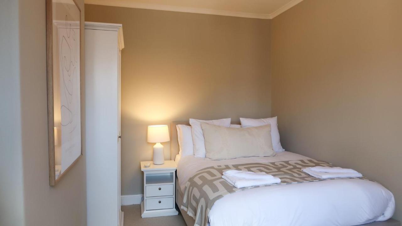Luxury Living Outside The City Walls - Sleeps Six! Chester Buitenkant foto