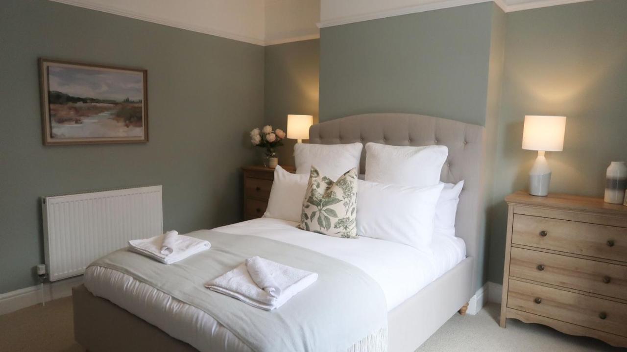 Luxury Living Outside The City Walls - Sleeps Six! Chester Buitenkant foto