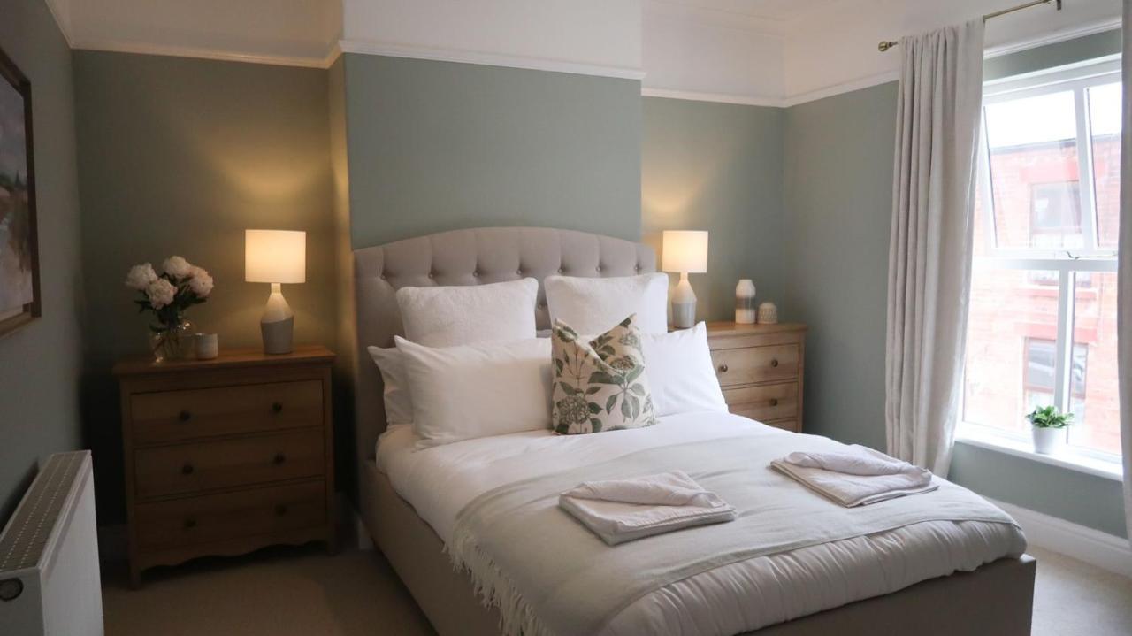 Luxury Living Outside The City Walls - Sleeps Six! Chester Buitenkant foto