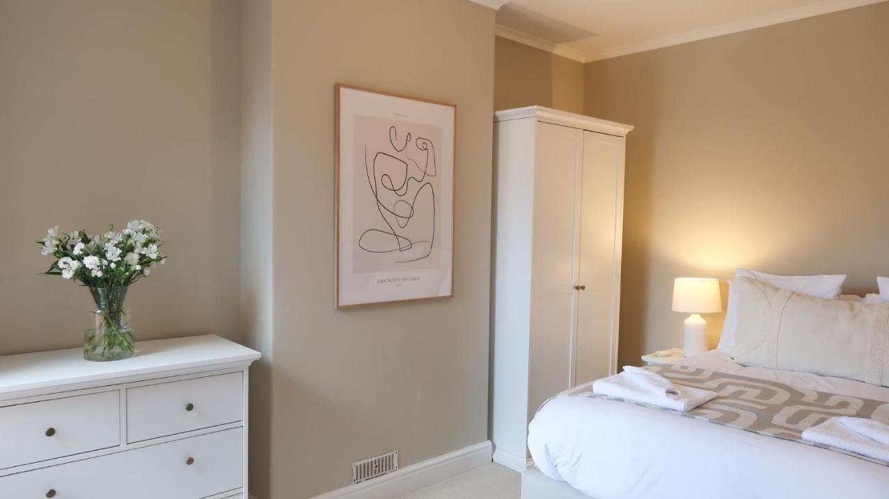 Luxury Living Outside The City Walls - Sleeps Six! Chester Buitenkant foto