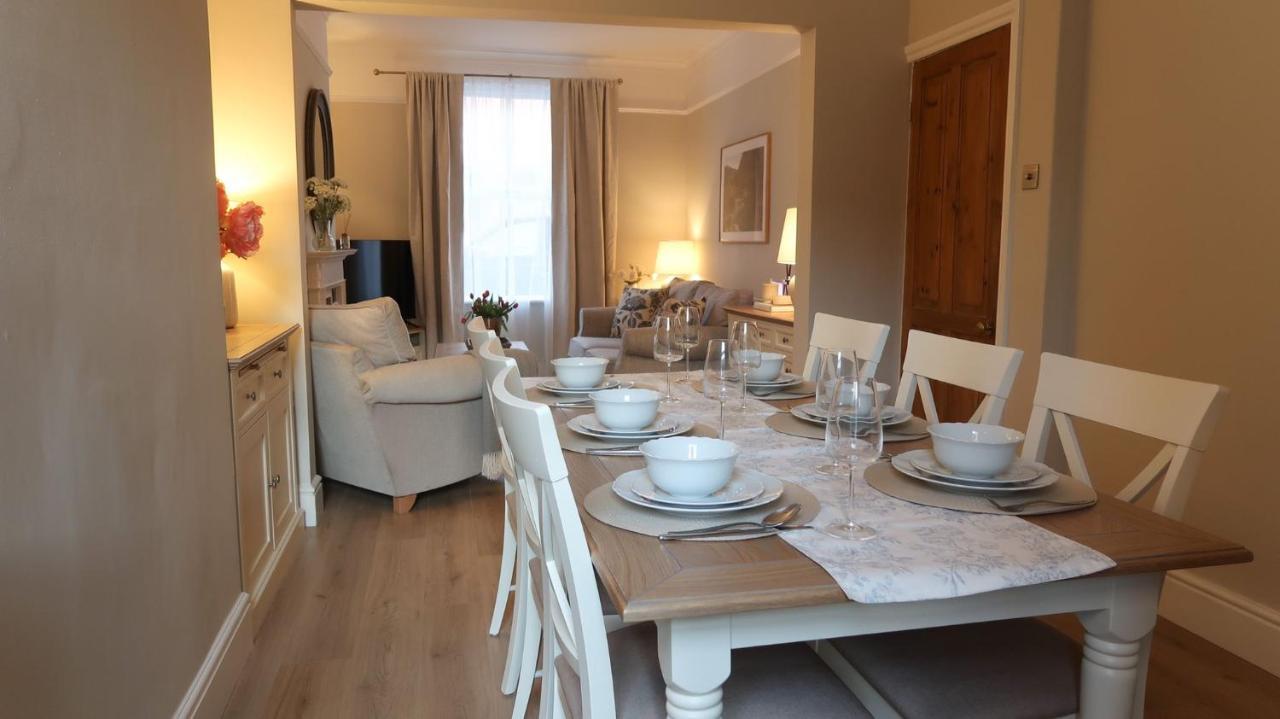 Luxury Living Outside The City Walls - Sleeps Six! Chester Buitenkant foto
