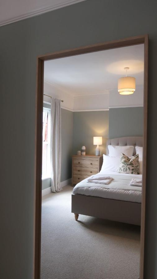 Luxury Living Outside The City Walls - Sleeps Six! Chester Buitenkant foto